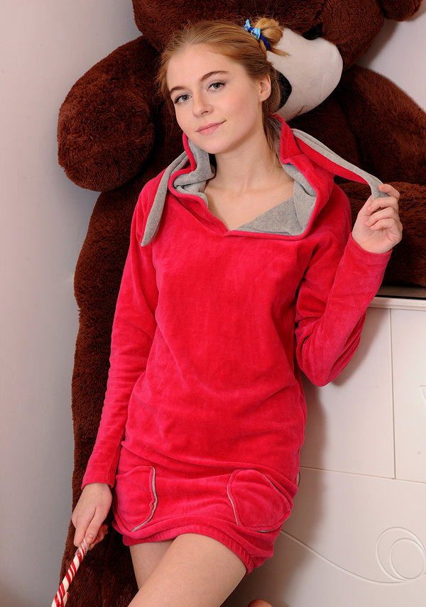 Юзефа, 19 лет, 4 размер груди